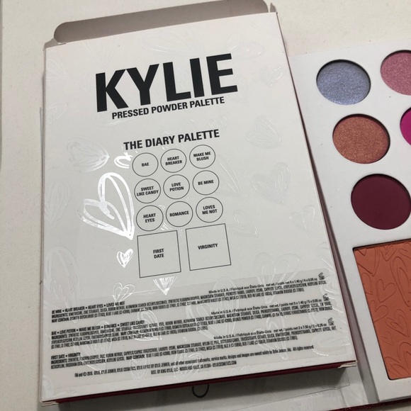 🆕 Kylie’s diary book palette - Picture 3 of 7